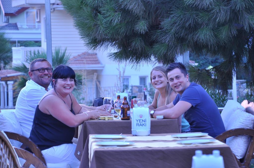 Turtle Apart Lejlighedshotel Fethiye Eksteriør billede