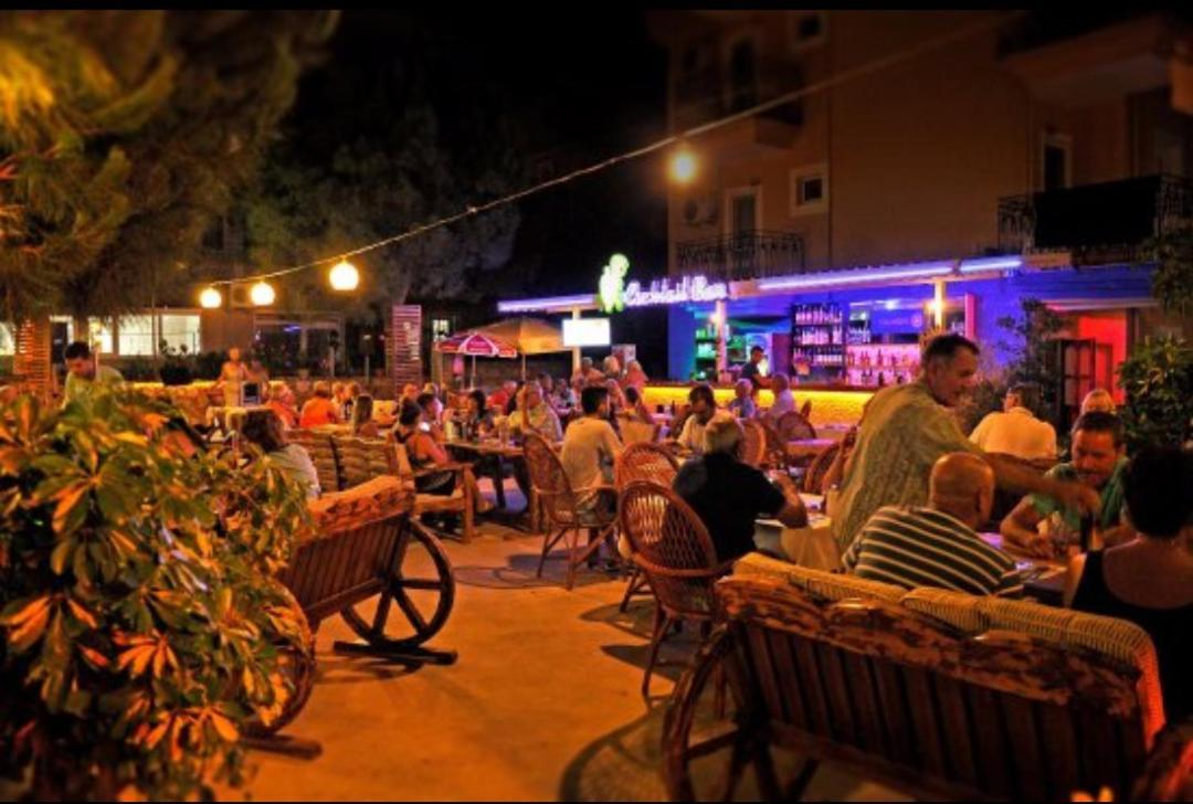 Turtle Apart Lejlighedshotel Fethiye Eksteriør billede